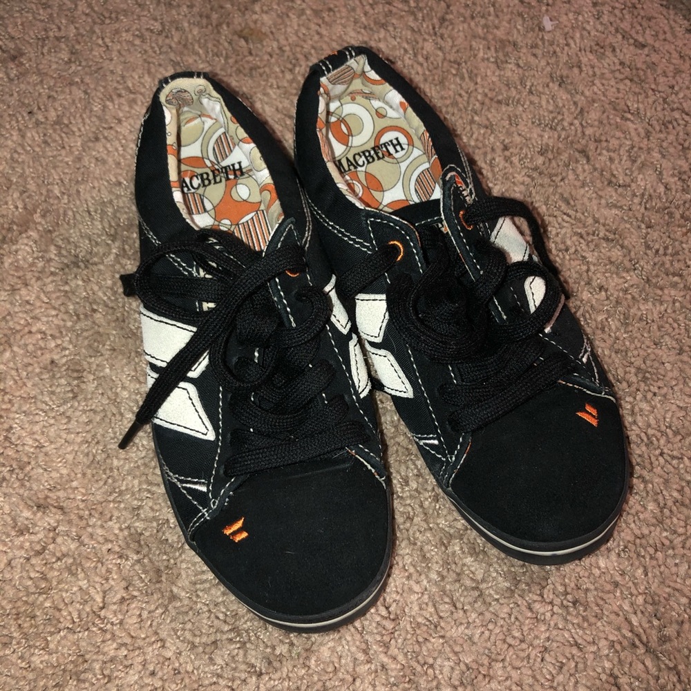 Macbeth sneakers